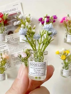 8pcs Cute Luminous Glass Bottle Mini Vase Magnets for Refrigerator, Lockers & Office Spaces, Fridge Decorative Magnetic Vases for Flowers